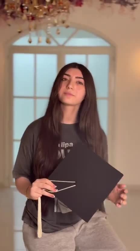 لوك خريجة 👩‍🎓